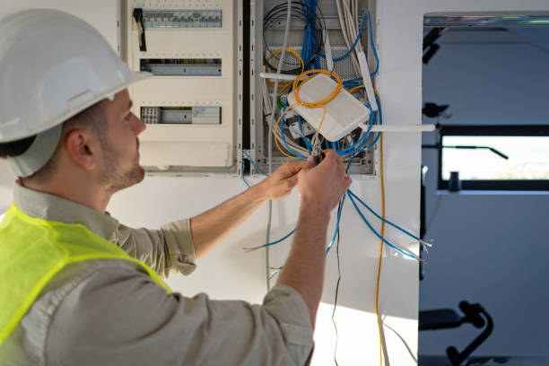 Best Licensed Electrician  in Madisonville, TN